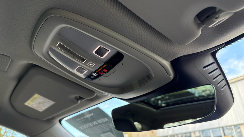 Volvo XC60 2.0 T8 [455] PHEV Ultra Dark 5dr AWD Geartronic Estate